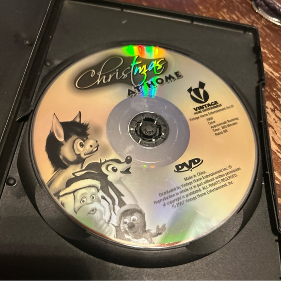 Vintage Movie Classics Christmas At Home DVD great condition - Picture 5 of 6